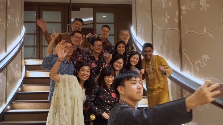A few weeks had passed since our 16th Anniversary Gala Dinner, here's a #Throwback video recap capturing beautiful moments that our esteemed guests and friends can look back on fondly. 🎉
We are immensely grateful for all your support, and we look forward to seeing everyone again! We are also thankful to Fullerton Hotel for serving a scrumptious meal to our guests 💓
#HealthServe #HS16galadinner #thankyou